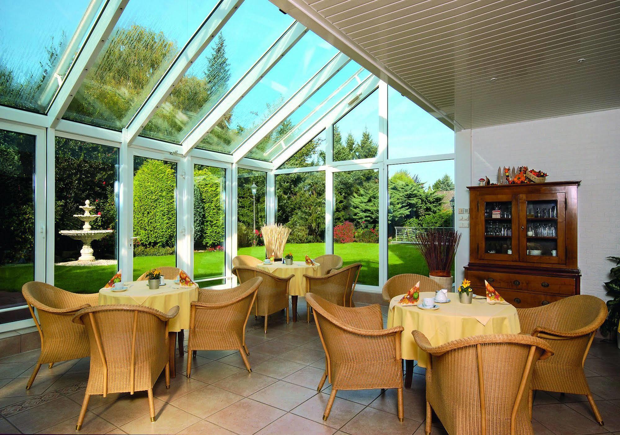 Garten-Hotel Ponick Cologne Extérieur photo